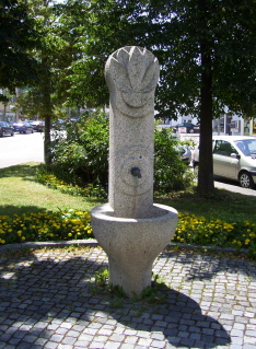 Foto vom Brunnen an der Widderstrae