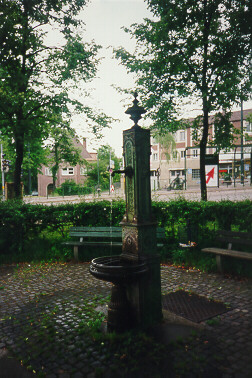 Foto vom Brunnen beim Wertachbrucker Tor