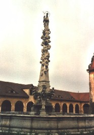 Foto vom Marienbrunnen in Oettingen