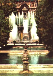 Foto vom Brunnen in der Villa d'Este in Tivoli bei Rom