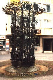 Foto vom Brunnen an der Fahrstraße in Trier