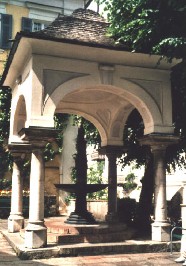 Foto vom Pilgerbrunnen in St. Wolfgang am Wolfgangsee